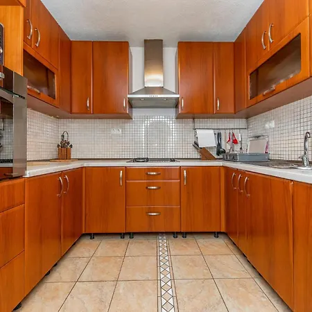 Cozy In Seget Donji Semesterbostad *