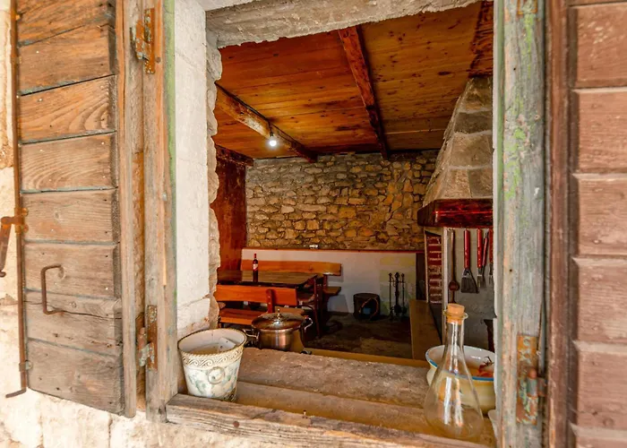 Cozy In Seget Donji